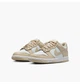 Кроссовки женские Nike Dunk Low (Gs) 38.5 Бежевый FB9109-200 - изображение 5