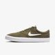 Кроссовки мужские Nike Charge Suede 38.5 Коричневый IB2750-200 - изображение 2