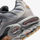Кросівки чоловічі Nike Air Max Plus 42.5 Сірий DM0032-037 - зображення 12