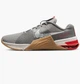 Кроссовки мужские Nike Metcon 8 38.5 Серый DO9328-005 - изображение 1