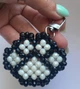 Брелок из бисера ручной работы (Лапка) ABC - изображение 1