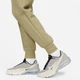 Спортивні штани жіночі Nike W Nsw Tech Fleece Mr Jggr S Світло-коричневі FB8330-276 - зображення 7