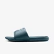 Тапочки мужские Nike Victori One Slide 40 Зеленый CN9675-304 - изображение 1