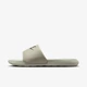 Тапочки мужские Nike Victori One Slide 46 Зеленый CN9675-305 - изображение 3