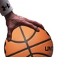 Баскетбольный мяч Under Armour, размер 7, для юношеских, средних и старших классов, официальный для игр в помещении и на открытом воздухе, нескользящий, износостойкий. - изображение 1