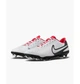 Бутси унісекс Nike Tiempo Legend 10 Club 45.5 Чорно-білий DV4344-100 - зображення 7