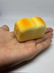 Детская игрушка-антистресс сквиш тянучка Пампушка небольшая Пампушка имитатор пампушки Жмакалка таполапка Желтая - изображение 3