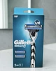 Чоловічий станок для гоління Gillette Mach3 у класичній комплектації «1 станок + 2 змінні касети». - изображение 1