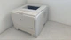 Принтер HP LaserJet P2035 / Лазерний монохромний друк / 600x600 dpi / A4 / 30 стор./хв / USB 2.0 / Кабелі б/в + Подарунок Розумна інтерактивна зубна щітка Colgate Connect M1 / Bluetooth - зображення 2