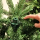 Сосна TriumphTree ПВХ 230 см зелена з інеєм та шишками - зображення 10