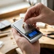 Вага ювелірна електронна Adler AD 3168 цифрова до 100 г точність 0,01 г з LCD-дисплеєм та функцією тари - зображення 8