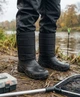 Мужские зимние сапоги черные с липучкой сбоку со съемным меховым утеплителем влагостойкие и защитные для рыбалки дачи и повседневной носки модель Универсал размер 42 черный - изображение 6