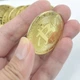 Сувенирная монета Биткоин BTC металлическая золотистая в защитном футляре 4 см - изображение 4