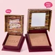 Матовая мини пудра-бронзатор Benefit Cosmetics Hoola Matte Powder Bronzer, Original, Mini size 2,5 g - изображение 6