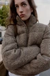 Куртка женская Zara короткая бомбер-анорак с теплоизоляцией стеганая с воротником cеро-коричневая S (183926) - изображение 3