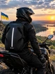 Рюкзак мотоциклетний BASIC чорний, для шолома, з подвійним відкриттям та світловідбивною смугою - зображення 1