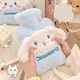 Грілка гумова з плюшевим чохлом у стилі Синнаморол Cinnamoroll 1000 мл Блакитний (29031) - зображення 6