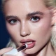 Помада Fenty Beauty Gloss Bomb Stix High-Shine Gloss Stick - How Many Carats - изображение 4