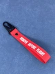 Брелок з чорним карабіном Remove Before Flight - зображення 1