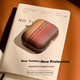 Чохол PITAKA для Apple AirPods Pro 3 з бездротовою зарядкою MagSafe, сумісний з арамідним волокном, стійкий до падінь, тонкий, дружній до шкіри, захисний чохол із захистом від відбитків пальців, колір захід сонця - зображення 4