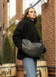 Женская сумка хобо Sambag HOBO Dolly графитовая из экокожи большая городская сумка через плечо 69042 - изображение 2