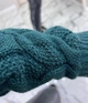 Подовжений вʼязаний жіночий светр ROZA, колір Смарагд розмір One Size - изображение 5