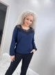 Нарядный брючный женский костюм с блузой с кружевом 48-50, Темно-синий - изображение 3