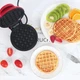Вафельниця міні для бельгійських вафель Mini Waffle Maker - изображение 4