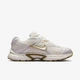 Кроссовки женские Nike V5 Rnr 40 Белый HQ7901-115 - изображение 15