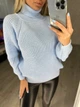 Жіночий вʼязаний светр SONYA, колір Блакитний розмір One Size - изображение 9