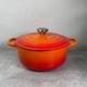 Каструля с крышкой Le Creuset Signature Cast Iron Round Casserole 21177200902430 20 см 2.4 л огненная - изображение 3