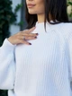 Женский свитер вязаный оверсайз Raglan Sweater белый One Size - изображение 4