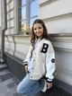 Бомбер для дівчинки тепла кофта підліткова утеплена толстовка дитяча на флісі без капюшона IRmAS 1397 розмір зріст 164 бежевий - зображення 5