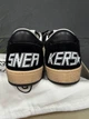 Женские кеды Golden Goose черные из натуральной кожи с серебристым декором в полной упаковке размер 41 - изображение 5