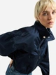 Вітрівка жіноча Armani Exchange 550215382 XL Синя (1162829437) - зображення 4