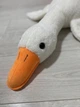 Мягкая игрушка-подушка Антистресс Белый Гусь 80 см — Плюшевый гусь обнимашка - изображение 2