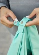 Жіноча спортивна сумка Sambag Flow з оксфорду 41x25,5x16,5 см м'ятна - зображення 14