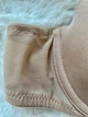 Жіночий гладкий бюстгальтер Primark Cares T-Shirt Bra (без пуш-ап, вшиті бретелі) 75А бежевий Б-1116/15 - зображення 5