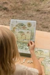 Magnetyczna tablica do zabawy Little Dutch Magnetic PlayBoard Safari Friends (8713291774537) - obraz 15