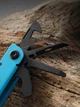 Мультитул 25-в-1 Multitool Pliers карманный туристический с плоскогубцами ножом кусачками отвертками битами и чехлом, sky-blue - изображение 7