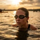Очки для плавания взрослые Aquaget с прозрачными поликарбонатными линзами Anti-fog и силиконовым ремешком с берушами зажимом для носа и футляром черные (JDT-0851780) - изображение 9