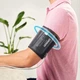 Автоматический тонометр на плечо Omron M3 Comfort с адаптером и манжетой - изображение 7