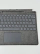 Клавіатура для планшета Microsoft Surface Pro Signature Keyboard QWERTZ Platinum (з тачпадом, з підсвіткою, німецька розкладка) (8X6-00065) - Б/В - зображення 3