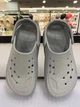 Дитячі крокси Crocs Kids' Off Grid Clog Light Grey (38-39, сірий) - зображення 12