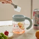 Кружка для чая APRIL из высококачественного боросиликатного стекла с крышкой и ручкой, термостойкая, отличный подарок на Рождество. - изображение 6