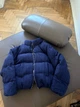 Женский короткий пуховик с фактурной вязкой / Синий 42-46 / BASED 0300434 - изображение 2