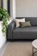 Диван офисный Tobi Sho Арне с подлокотниками 1380х700х740 мм, кожзам Dark Grey/2233 - изображение 5