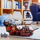 Конструктор LEGO Creator Піратський корабель 1260 деталей (31109) - зображення 4