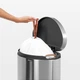 Ведро для мусора с педалью Brabantia Pedal Bin FlatBack 40 л Matt Steel Fingerprint Proof 482021 - изображение 2
