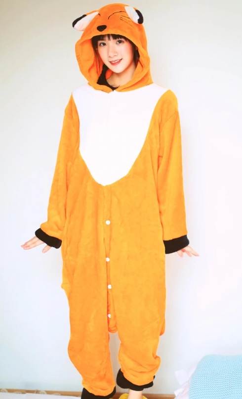 

Пижама Лисёнок Лиса L 150 рост 165-175 см Dongwushuiyi кигуруми kigurumi